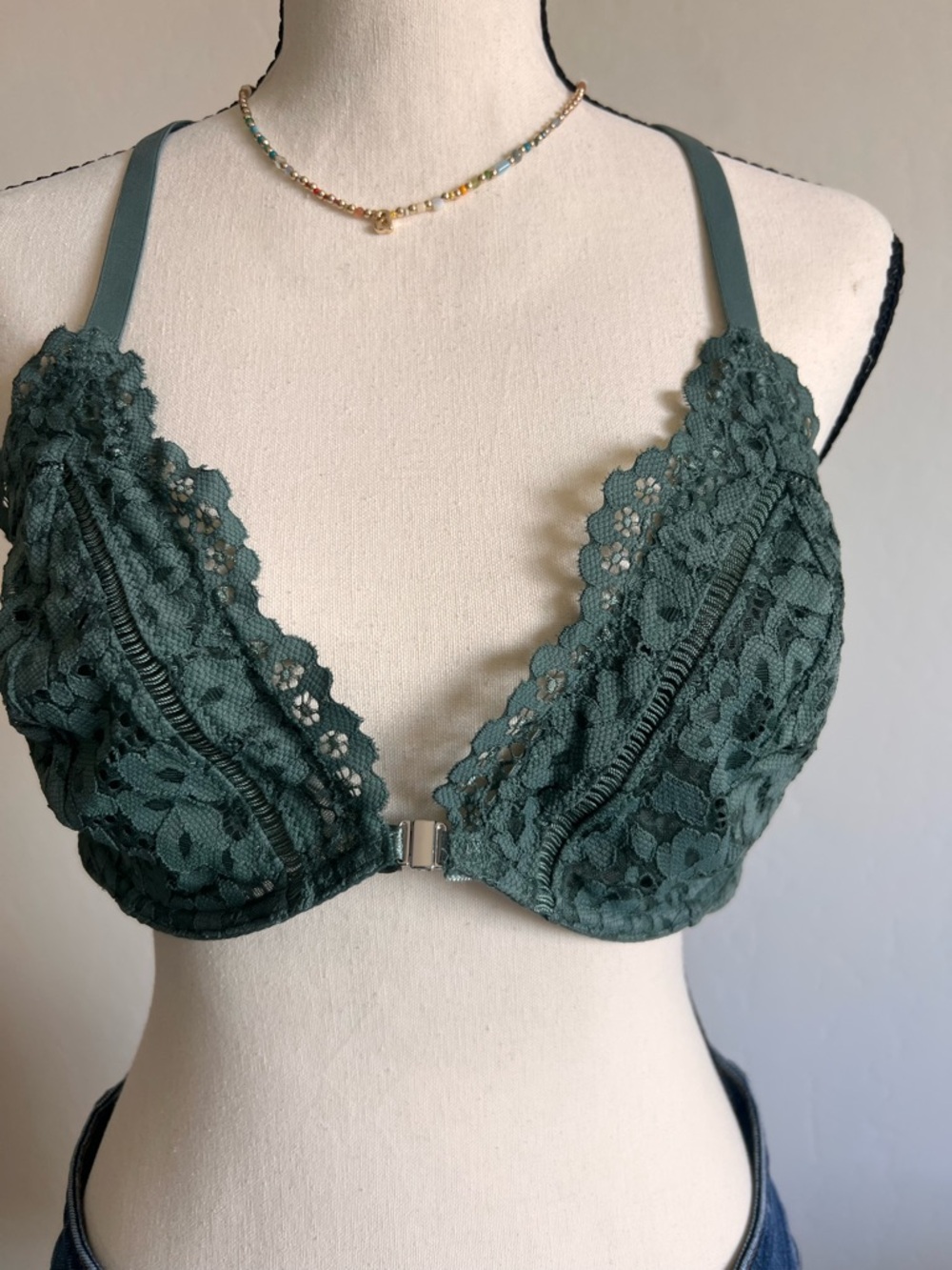 Victoria's Secret Dark Green Lace Front-Closure Bralette